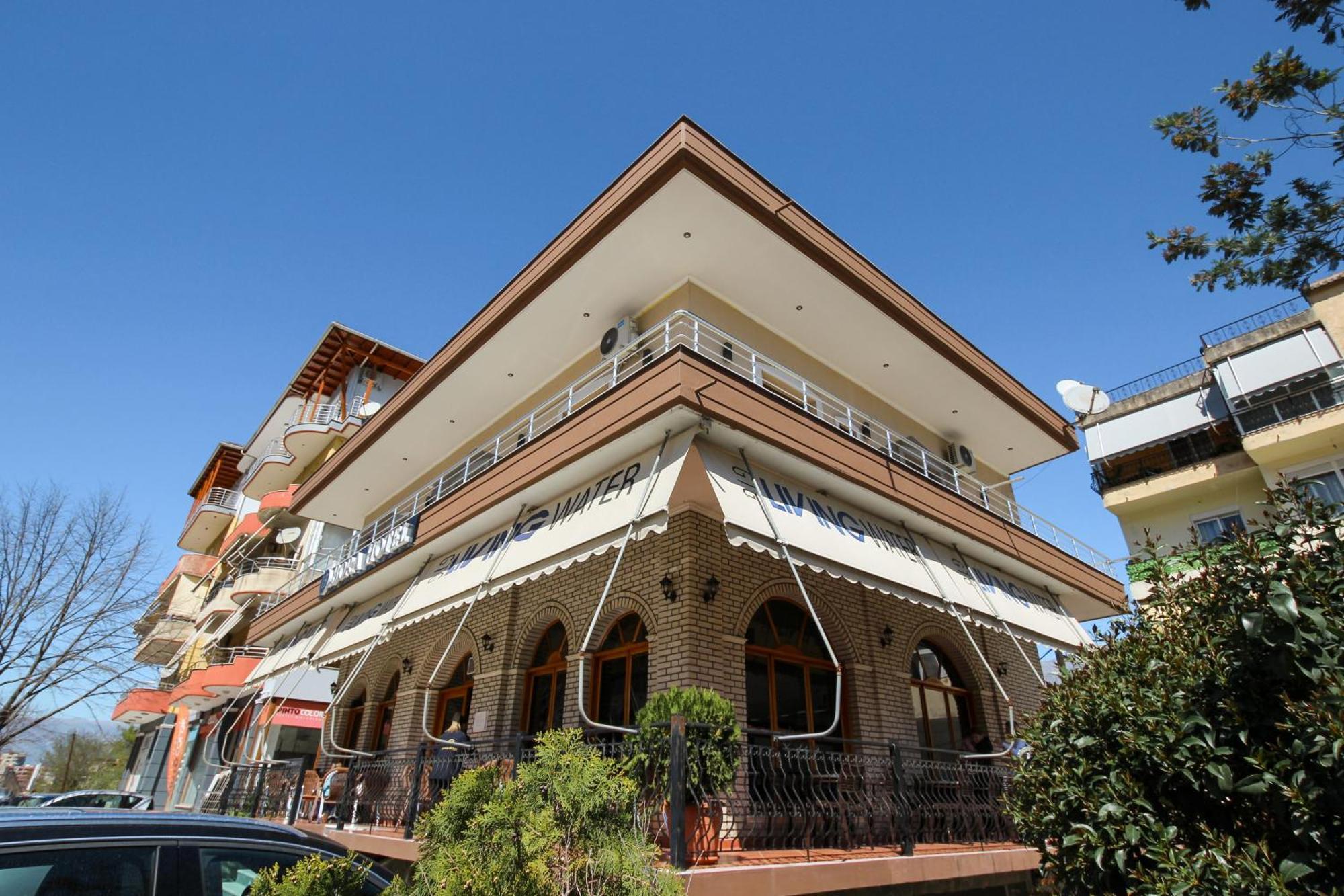 Bora Hotel Gjirokaster Exterior photo